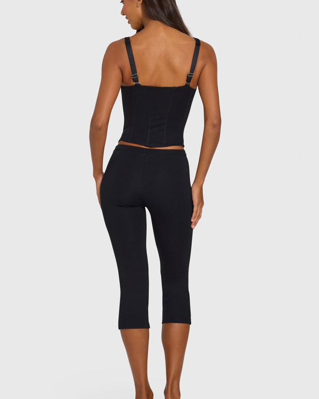 Black Ponte Capri Leggings