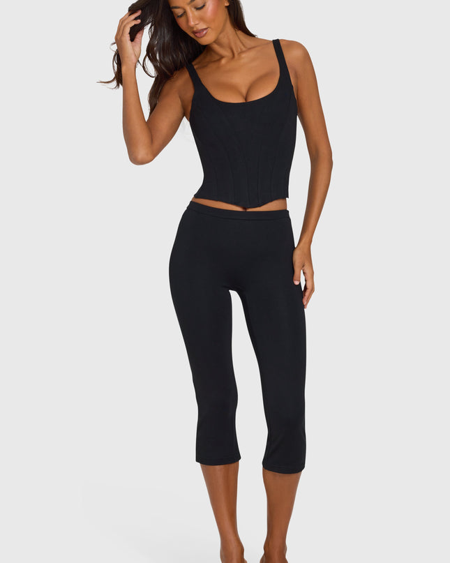 Black Ponte Capri Leggings