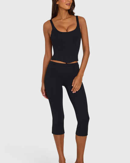 Black Ponte Capri Leggings