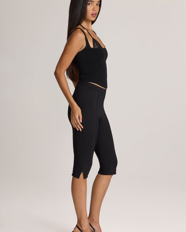 Black Ponte Capri Leggings
